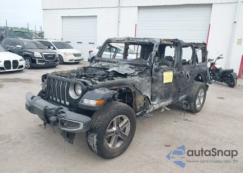 2020 Jeep Wrangler Unlimited Sahara 4X4 z USA, uszkodzony, nr VIN 1C4HJXEG8LW184085